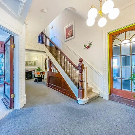 *Rf9Bc* For Your Most Relaxed & Cosy Stay + Free Parking + Free Fast Wifi * Лийдс Екстериор снимка